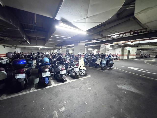 台南東區大樓-12