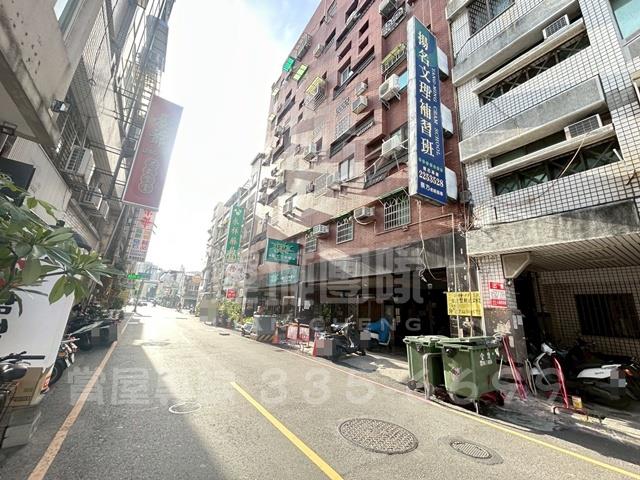 台南中西區華廈-13