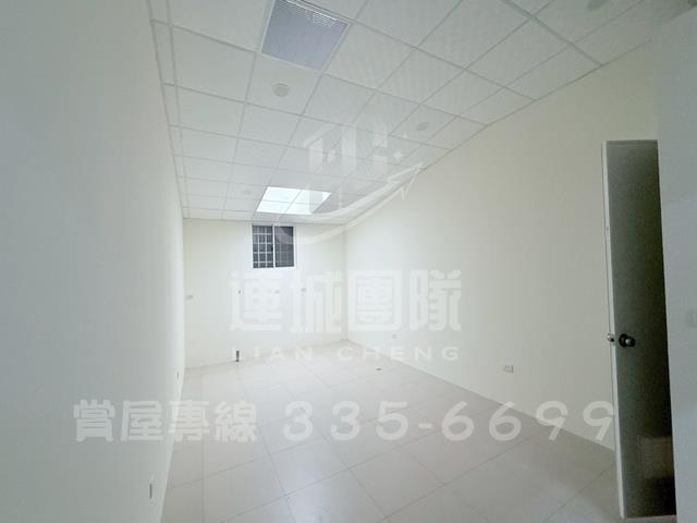 台南東區透天-2
